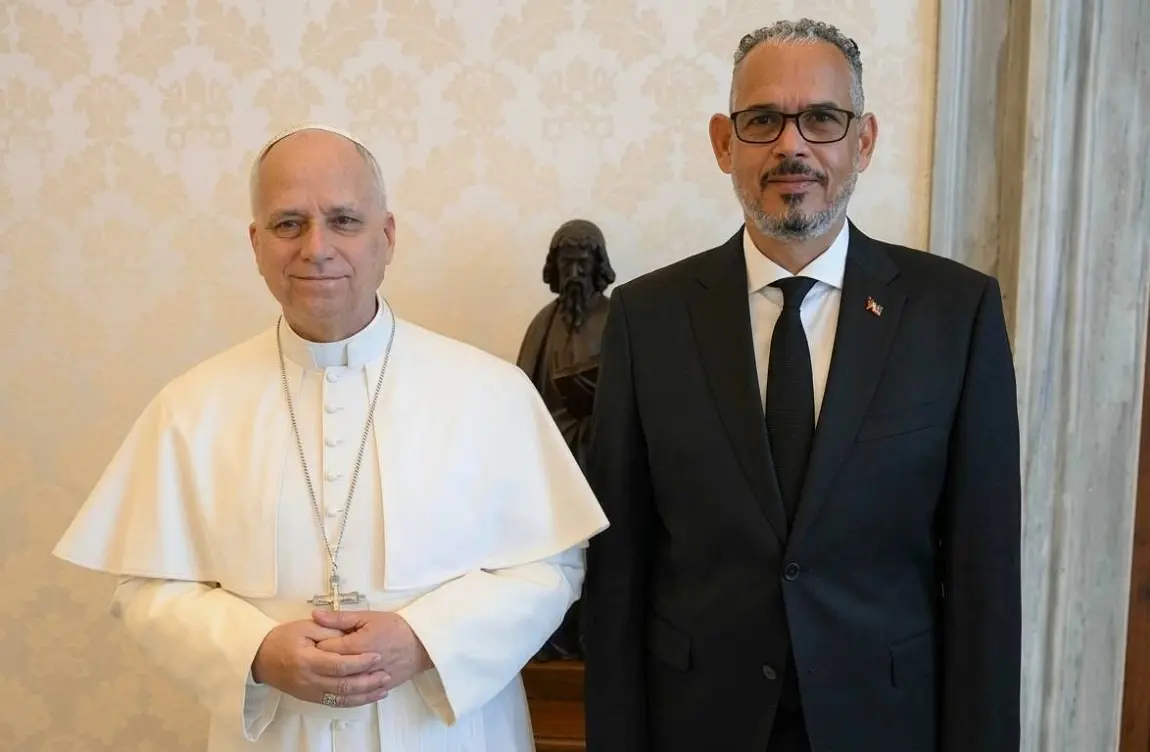 El primer ministro de Haití visita al papa y le expone la crisis en su país