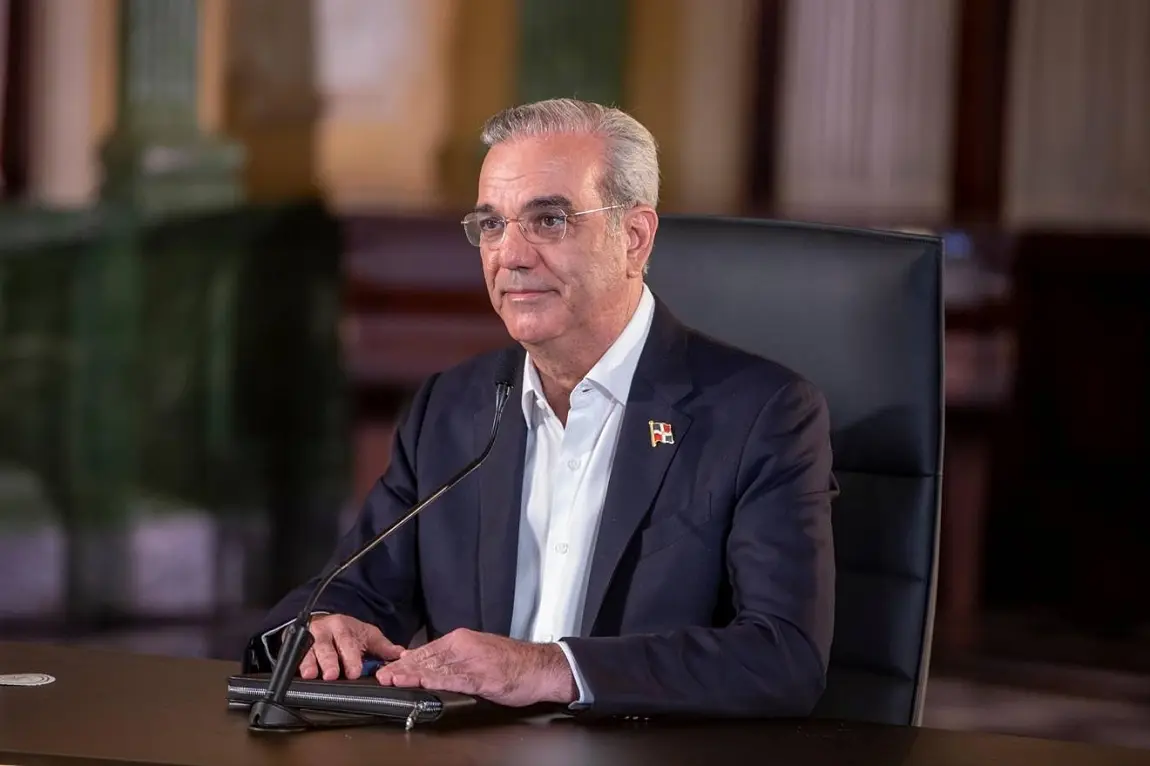 Abinader invitará al papa León XIV a visitar RD en 2027