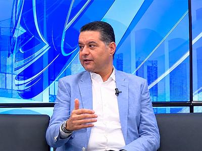 Galeno destaca servicios médicos gratuitos de la Alcaldía