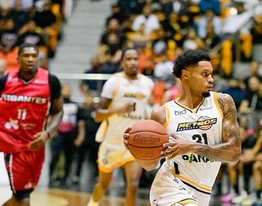 Metros logra electrizante victoria ante Gigantes en inicio final LNB