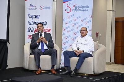 Seminario impulsa gobernanza local y servicios municipales de calidad