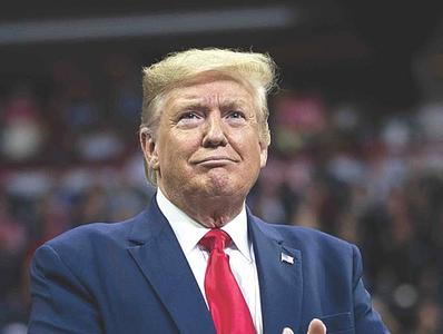 Trump dice que no atacará Irán antes de las elecciones y confirma contactos "productivos"