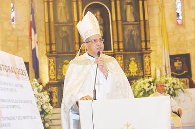 Monseñor Morel Diplán: pureza, dignidad y lealtad