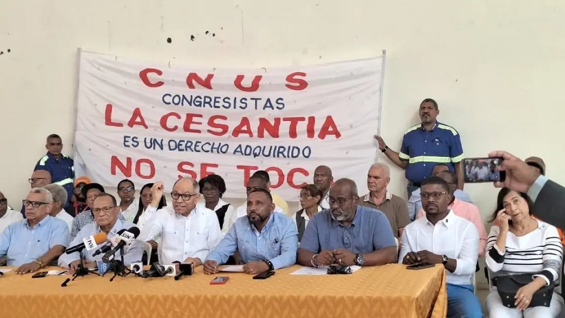 Centrales sindicales piden retirar reforma laboral del Congreso