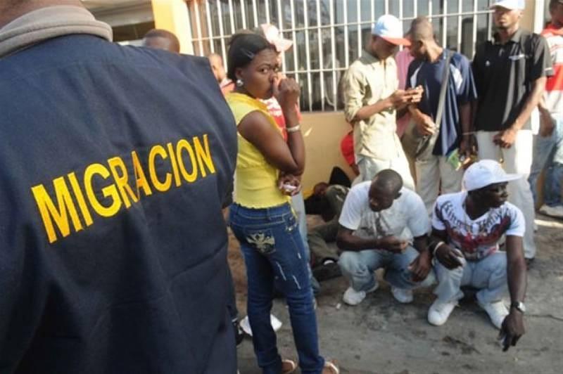 Migración anuncia operativos contra contratación de indocumentados