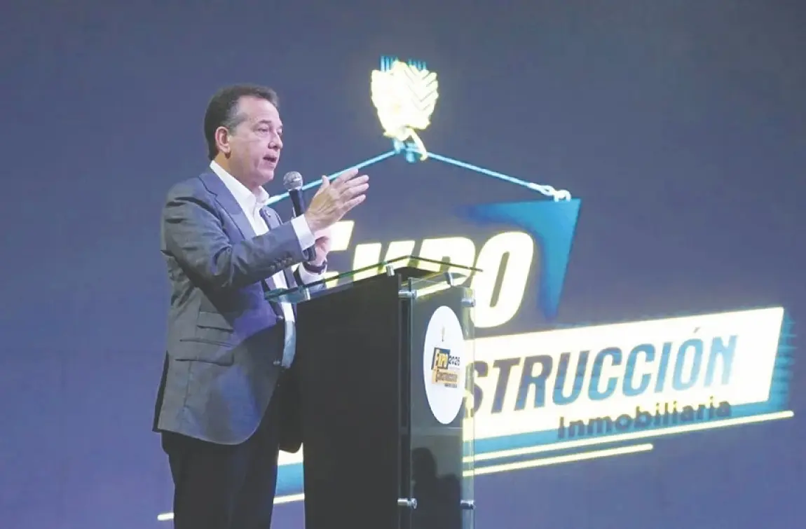 Ito Bisonó destaca agilidad permisos  durante Expo Construcción Puerto Plata 2026