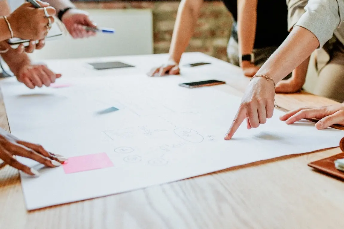 ¿Tienes una idea de negocio? Esto es lo que necesitas para transformarla en una empresa rentable