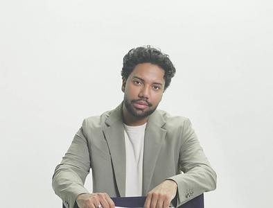 Edwin Dormoy aborda los riesgos de la exposición en redes sociales