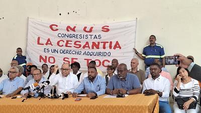 Centrales sindicales piden retirar reforma laboral del Congreso