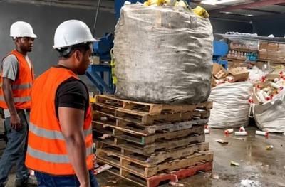 Pro Consumidor destruye 20 toneladas alimentos falseados