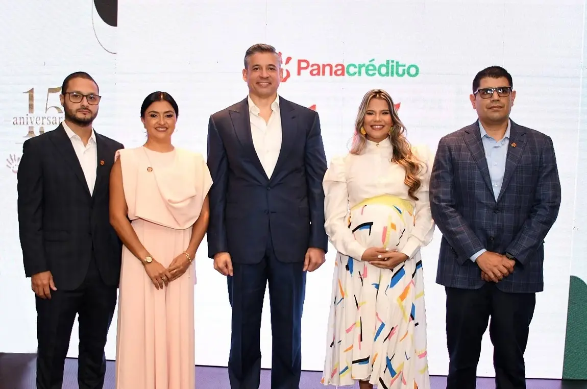 Panacrédito cumple 15 años