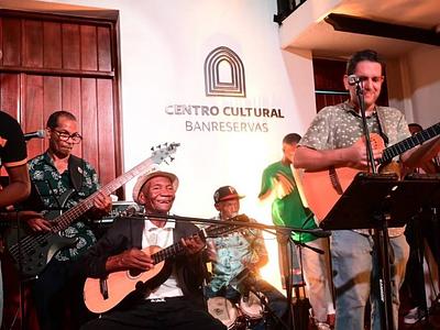 Centro Cultural Banreservas celebra el legado de Kundengo Minier y César Namnúm en el son dominicano