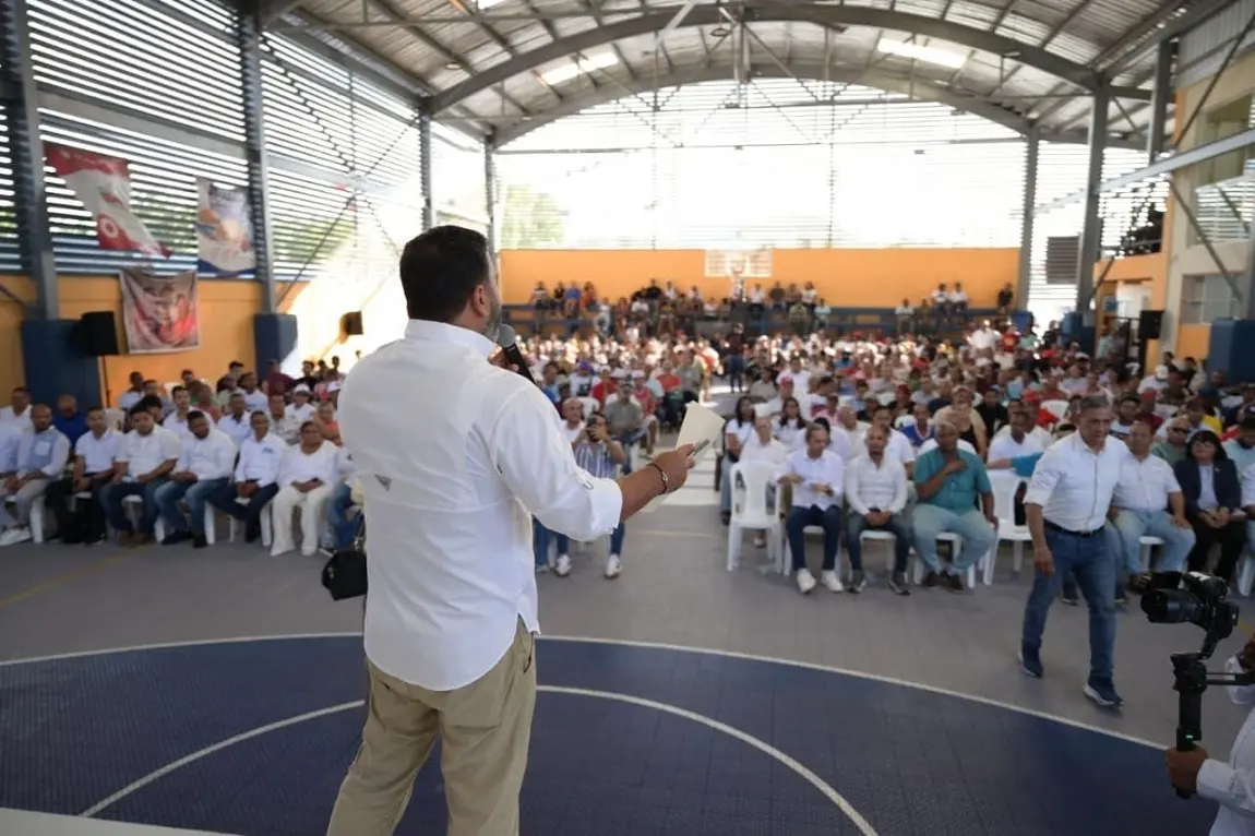 Comando municipal de David Collado juramenta estructura de la Región Oeste II