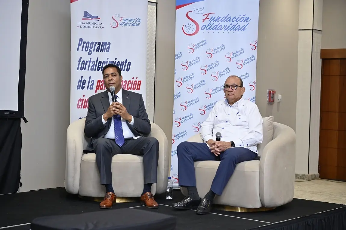 Seminario impulsa gobernanza local y servicios municipales de calidad