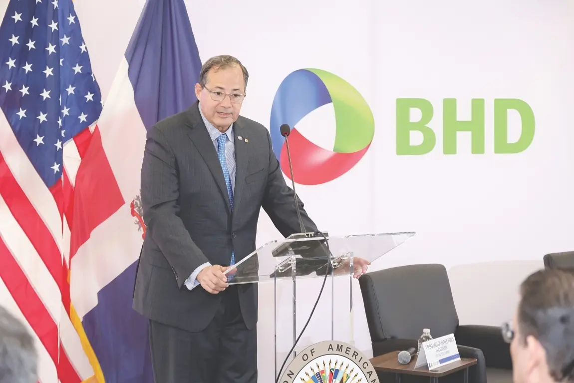 BHD patrocina conferencia sobre IA y Mipymes