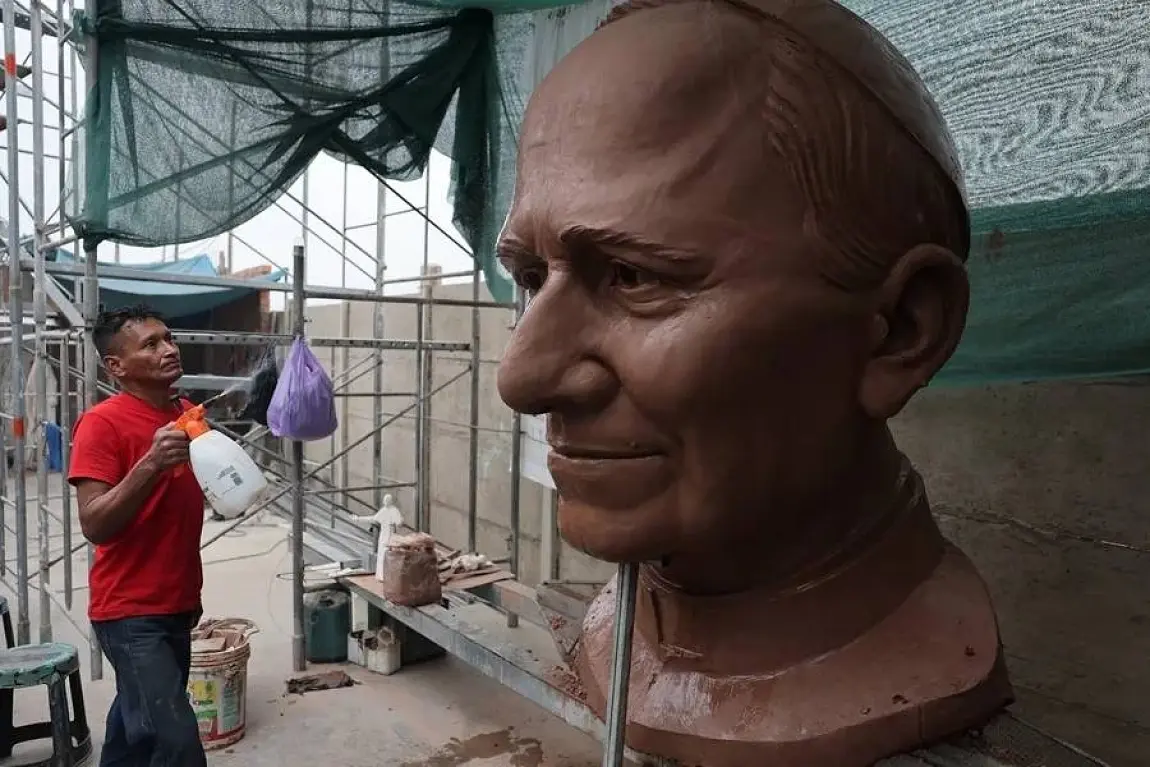 La estatua más grande del mundo en honor al papa León XIV toma forma en Perú