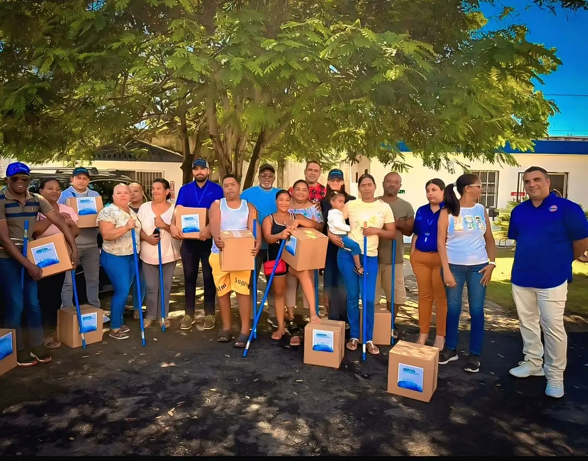 United Petroleum realiza donación a familias de Montellano