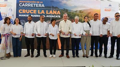 Abinader convierte en realidad una inauguración  de la carretera Cruce La Lana–Manuel Bueno