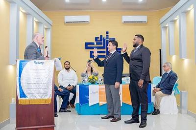 Clubes rotarios realizan cambio de directiva