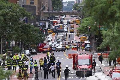 Evacuan un rascacielos en el centro de Manhattan por temor al colapso de su estructura