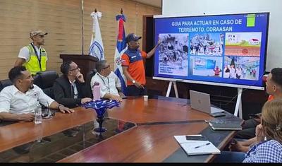 Capacitan colaboradores CORAASAN sobre prevención ante un sismo