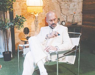 “Fragmentos” de Santiago Cruz reúne once canciones