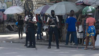 Tiroteos entre bandas haitianas afectan fibra óptima y provocan crisis en comunicación