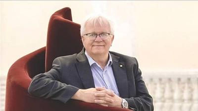 Halzen atribuye hallazgo que ha valido Nobel de Física a talento de colaboradores y suerte