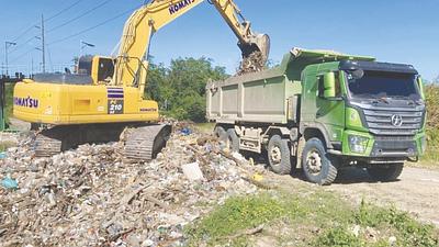 Alcaldía retira toneladas de  basura canal Monsieur Bogaert